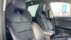 MG Hs 1.5 T-GDI Exclusive 5dr DCT Petrol Hatchback